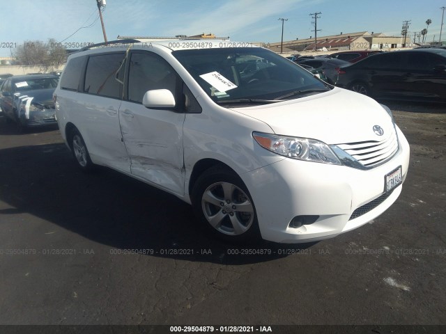 TOYOTA SIENNA 2017 5tdkz3dc6hs877217