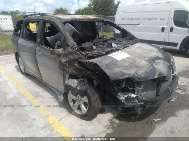 TOYOTA SIENNA 2019 5tdkz3dc6ks002288