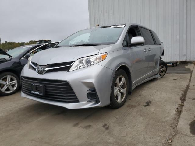 TOYOTA SIENNA LE 2019 5tdkz3dc6ks994741