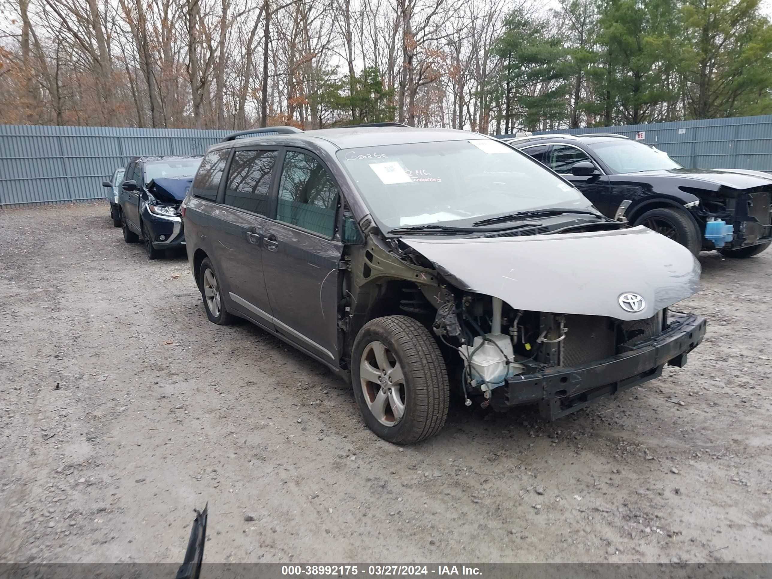 TOYOTA SIENNA 2017 5tdkz3dc7hs867019