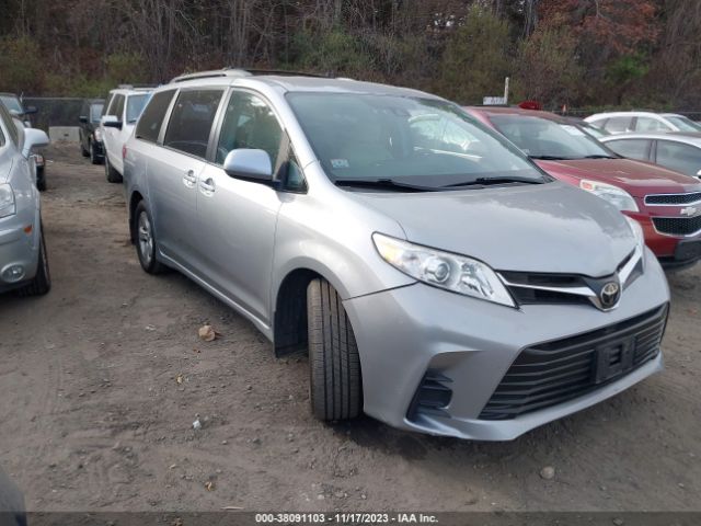 TOYOTA SIENNA 2018 5tdkz3dc7js901160