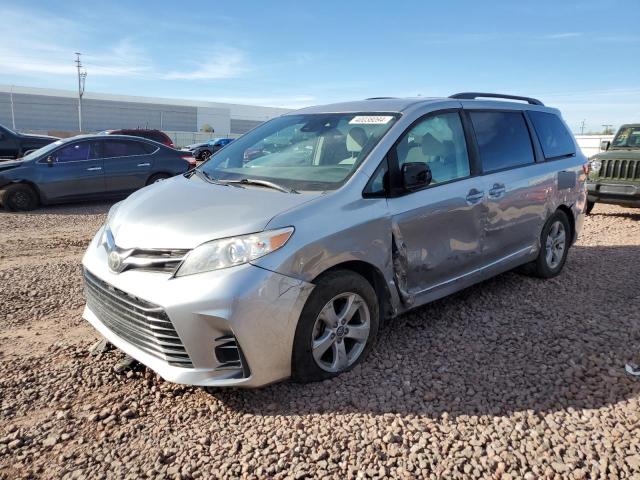 TOYOTA SIENNA LE 2018 5tdkz3dc7js957275