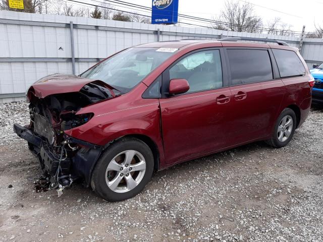 TOYOTA SIENNA LE 2017 5tdkz3dc8hs781332