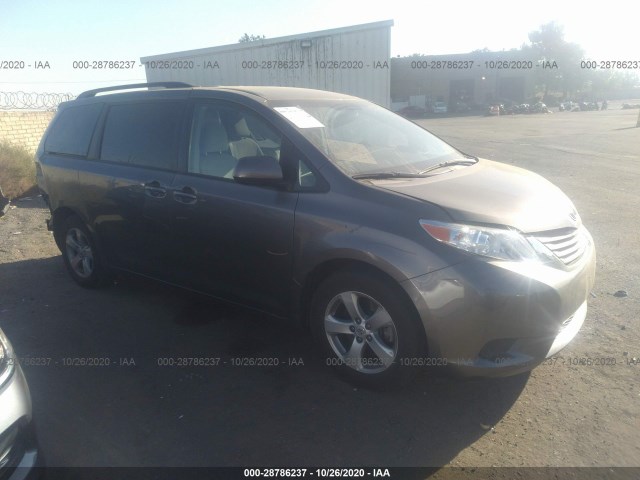 TOYOTA SIENNA 2017 5tdkz3dc8hs823272