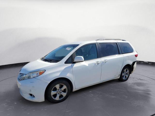 TOYOTA SIENNA LE 2017 5tdkz3dc8hs848608