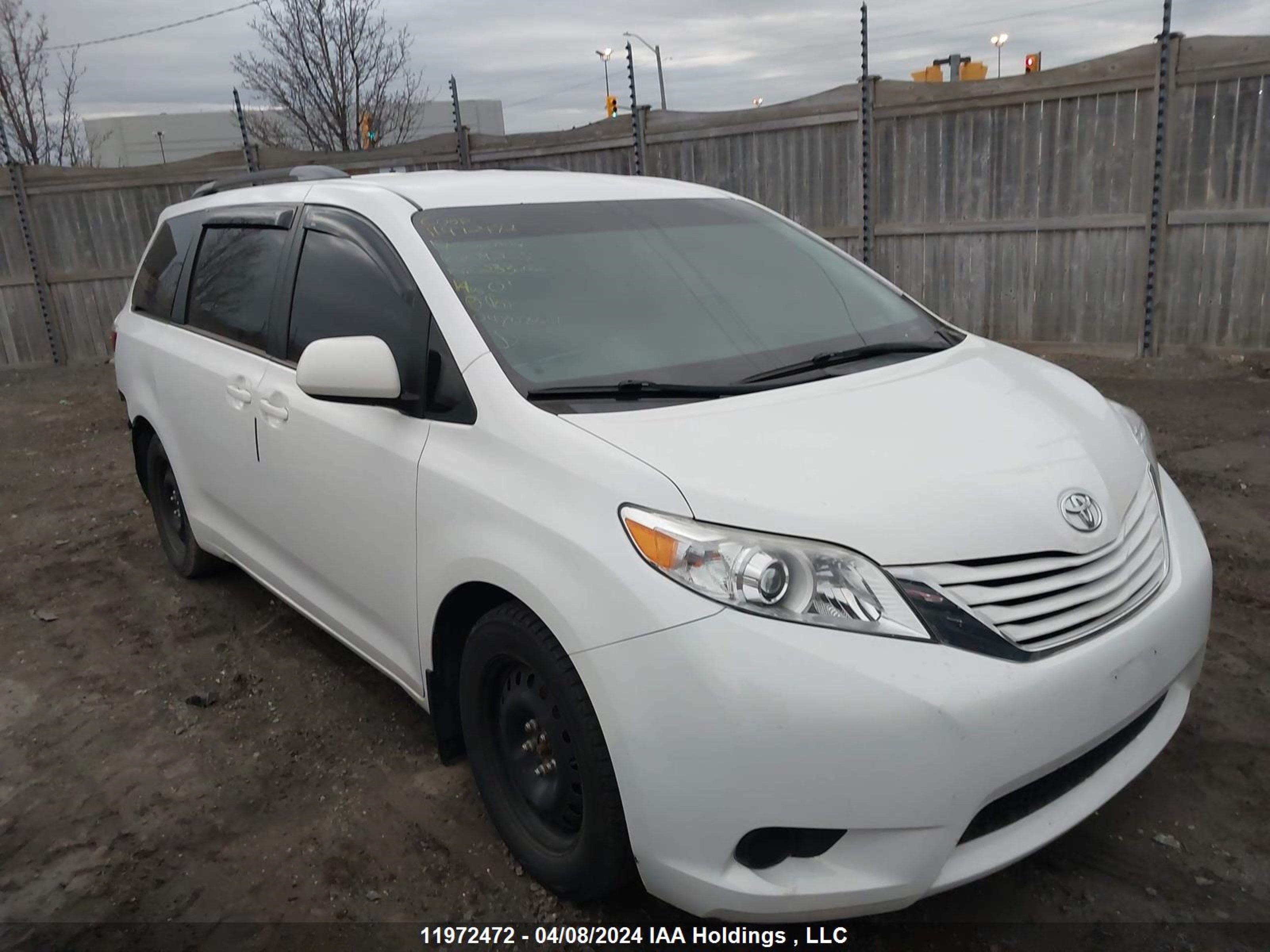 TOYOTA SIENNA 2017 5tdkz3dc8hs859253