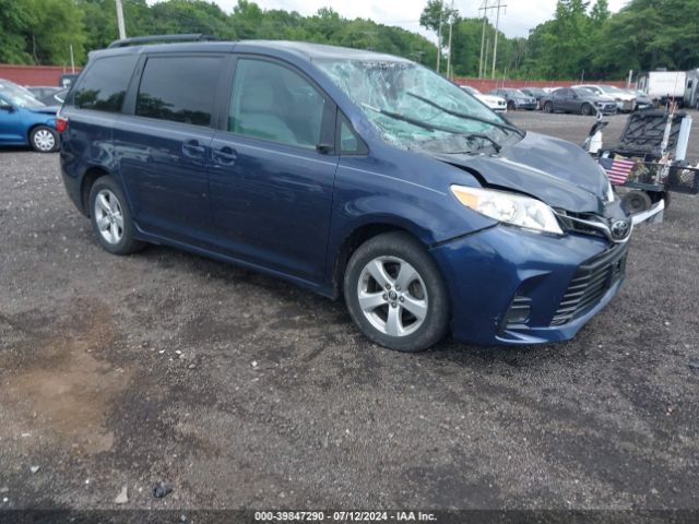 TOYOTA SIENNA 2018 5tdkz3dc8js903516