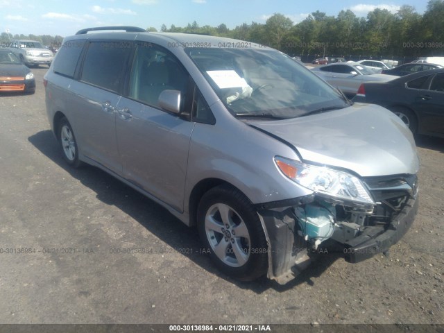 TOYOTA SIENNA 2018 5tdkz3dc8js910952