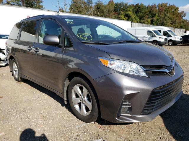 TOYOTA SIENNA LE 2018 5tdkz3dc8js935429