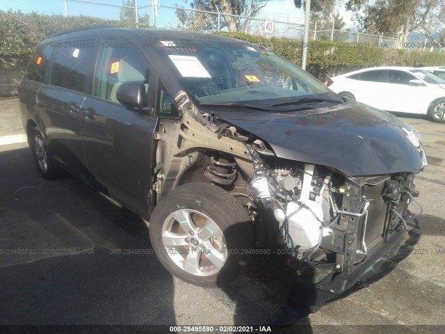 TOYOTA SIENNA 2018 5tdkz3dc8js947709