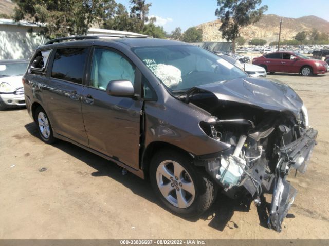 TOYOTA SIENNA 2018 5tdkz3dc8js959035