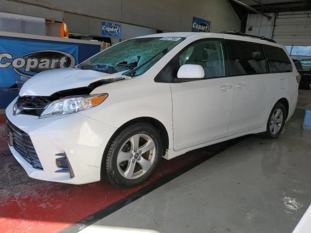 TOYOTA SIENNA LE 2019 5tdkz3dc8ks013910