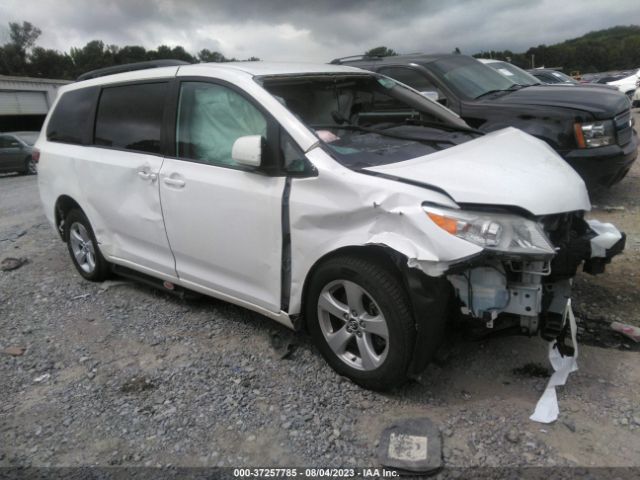 TOYOTA SIENNA 2019 5tdkz3dc8ks986530