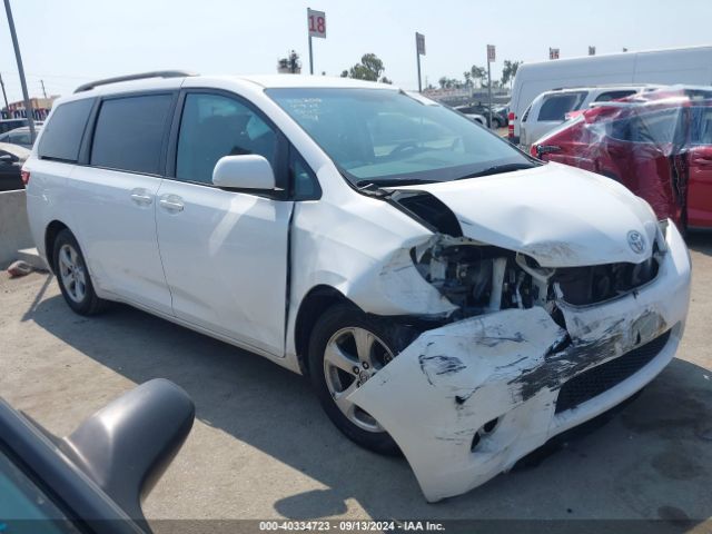 TOYOTA SIENNA 2017 5tdkz3dc9hs767777