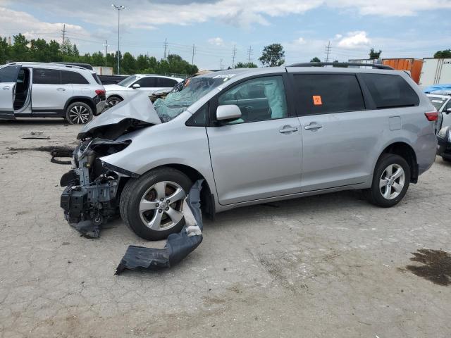 TOYOTA SIENNA LE 2017 5tdkz3dc9hs806769