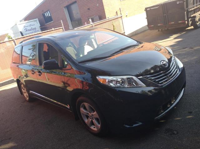 TOYOTA SIENNA 2017 5tdkz3dc9hs823166