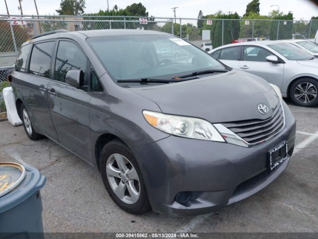 TOYOTA SIENNA 2017 5tdkz3dc9hs825225