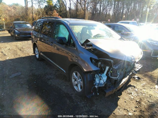 TOYOTA SIENNA 2017 5tdkz3dc9hs830652