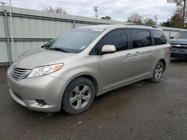 TOYOTA SIENNA LE 2017 5tdkz3dc9hs874862