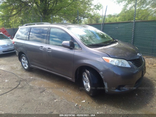 TOYOTA SIENNA 2018 5tdkz3dc9js938064