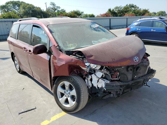 TOYOTA SIENNA LE 2017 5tdkz3dcxhs777802