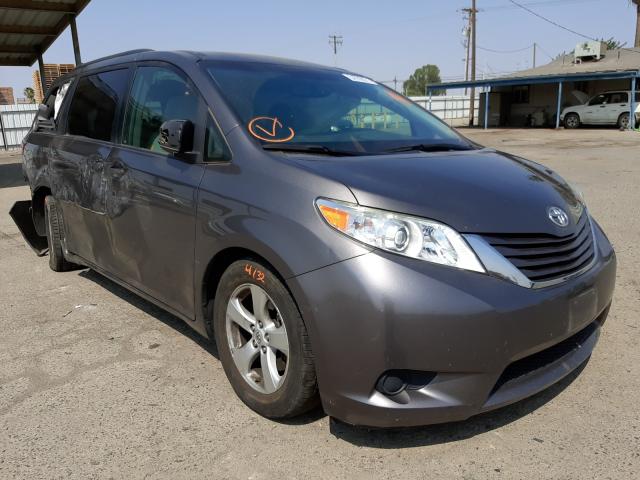 TOYOTA SIENNA LE 2017 5tdkz3dcxhs811723