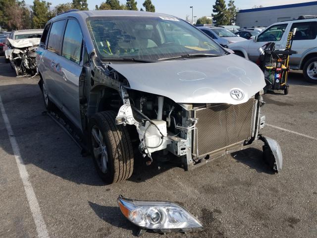 TOYOTA SIENNA LE 2017 5tdkz3dcxhs887281