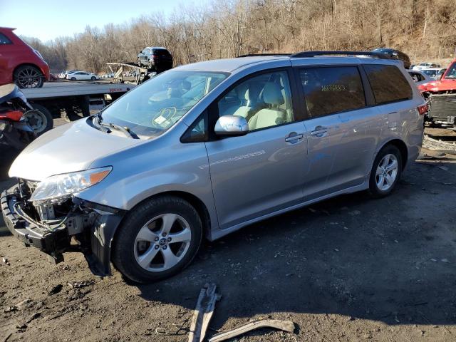 TOYOTA SIENNA LE 2018 5tdkz3dcxjs914744