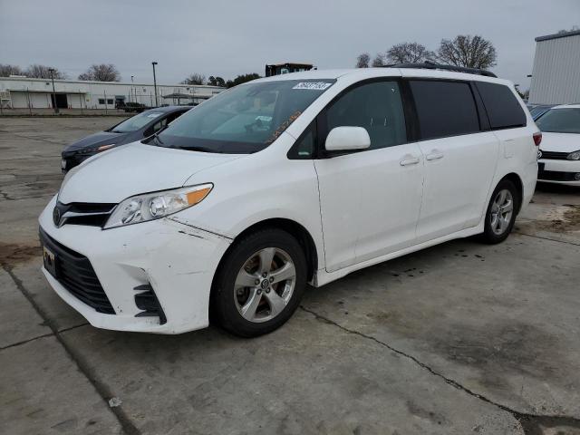 TOYOTA SIENNA LE 2018 5tdkz3dcxjs938252