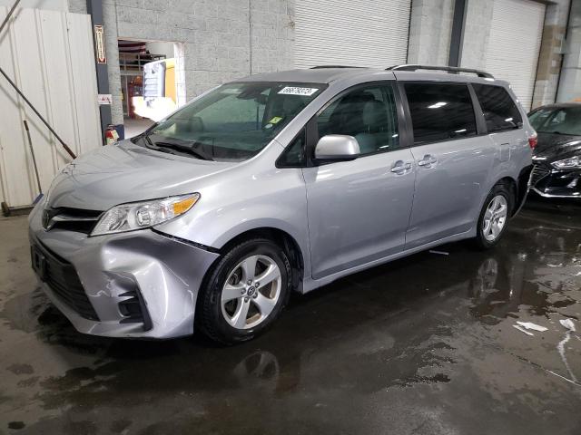 TOYOTA SIENNA LE 2018 5tdkz3dcxjs942401