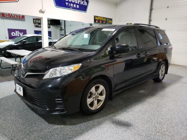 TOYOTA SIENNA LE 2019 5tdkz3dcxks008062