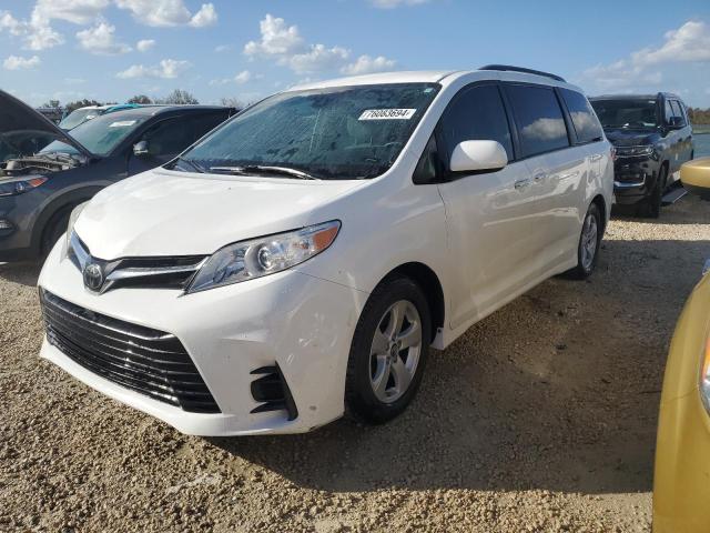 TOYOTA SIENNA LE 2020 5tdkz3dcxls044240