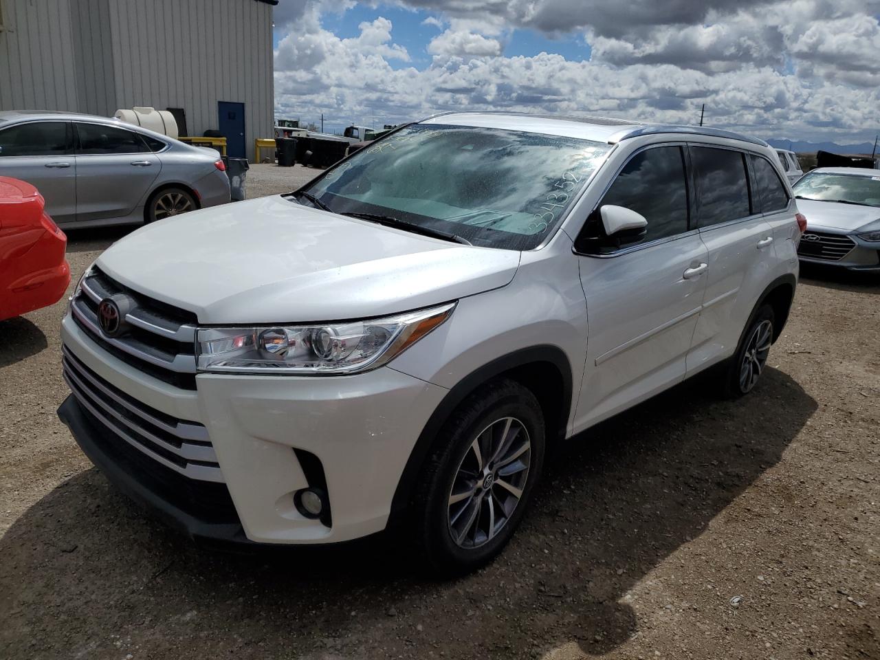 TOYOTA HIGHLANDER 2019 5tdkzrfh0ks334352