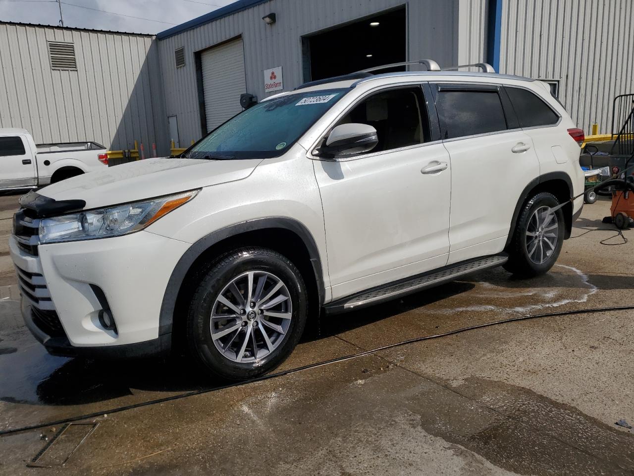 TOYOTA HIGHLANDER 2017 5tdkzrfh4hs514118