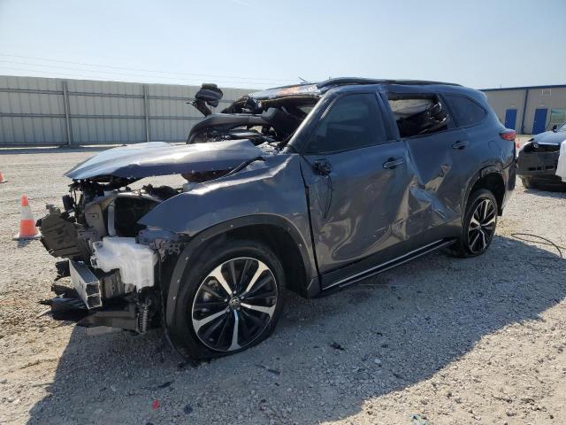 TOYOTA HIGHLANDER 2022 5tdlzrah8ns137476