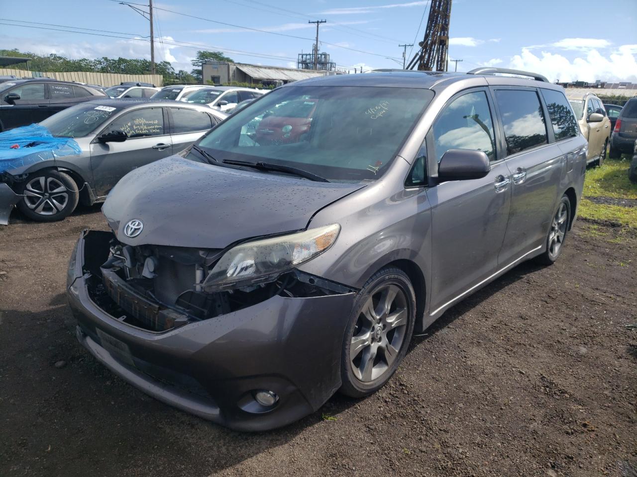 TOYOTA SIENNA 2014 5tdxk3dc1es456723