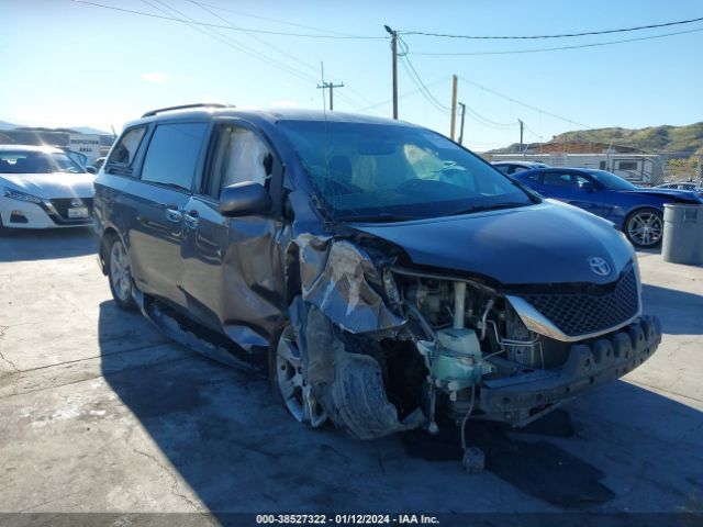 TOYOTA SIENNA 2013 5tdxk3dc2ds326139