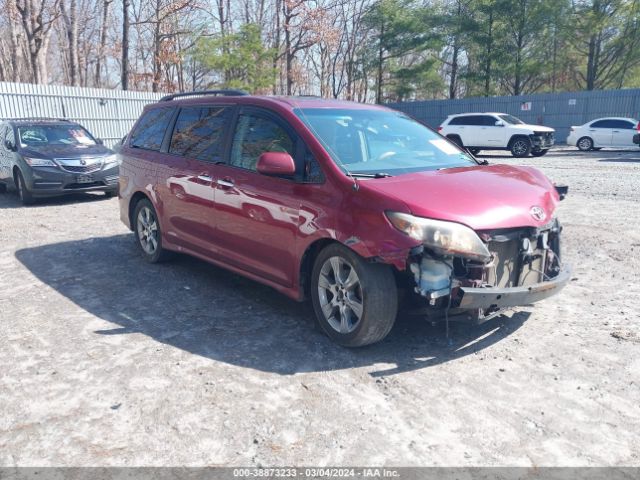 TOYOTA SIENNA 2014 5tdxk3dc2es502107