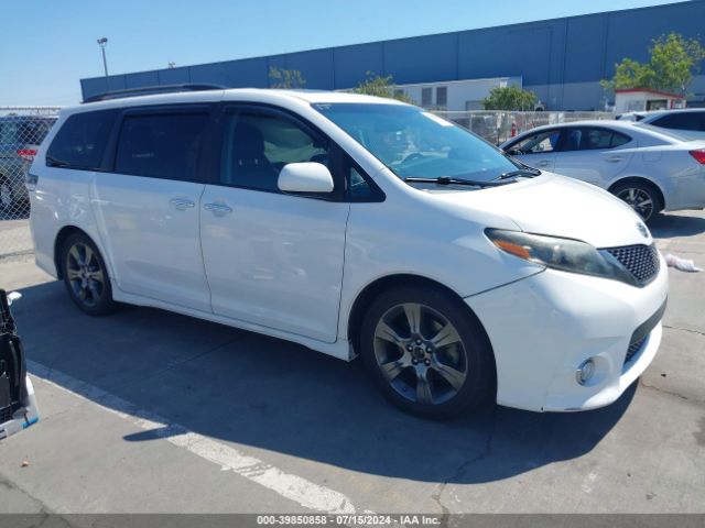 TOYOTA SIENNA 2015 5tdxk3dc3fs613184