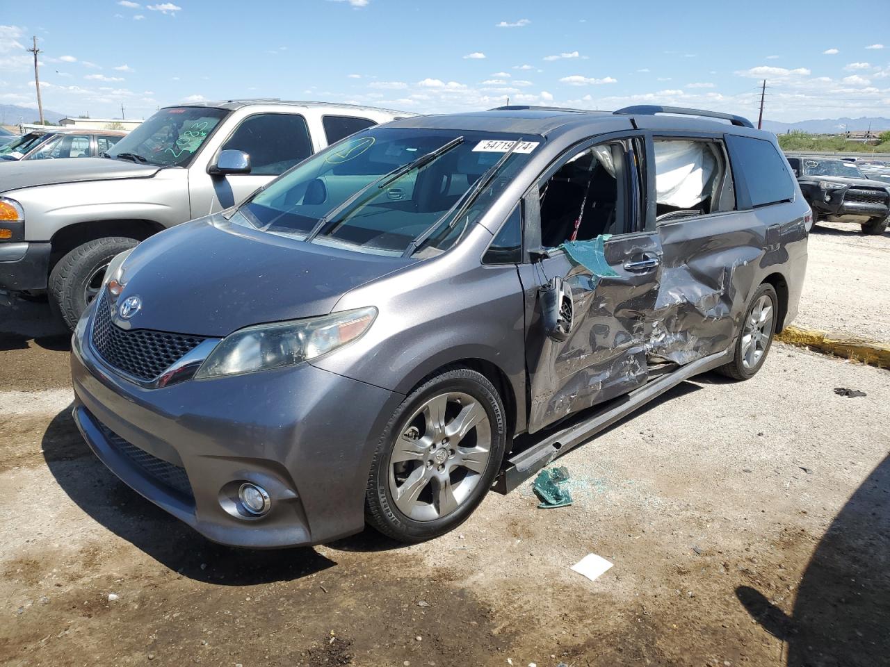 TOYOTA SIENNA 2014 5tdxk3dc4es472589