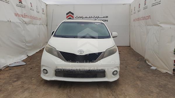 TOYOTA SIENNA 2011 5tdxk3dc8bs062180