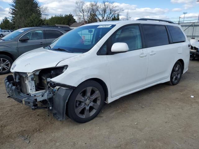 TOYOTA SIENNA 2011 5tdxk3dc8bs123981