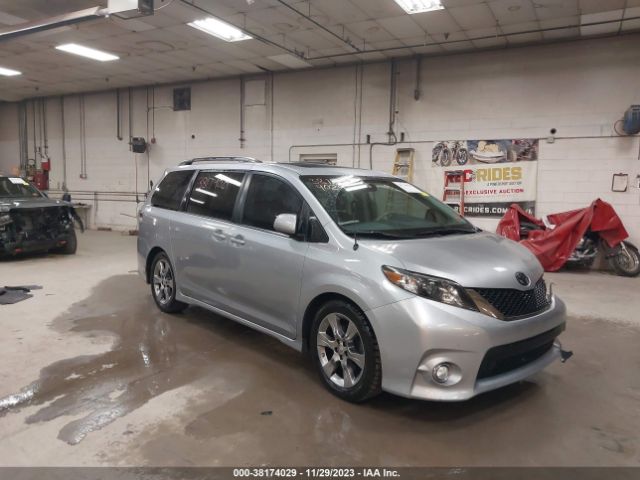 TOYOTA SIENNA 2011 5tdxk3dc8bs134575