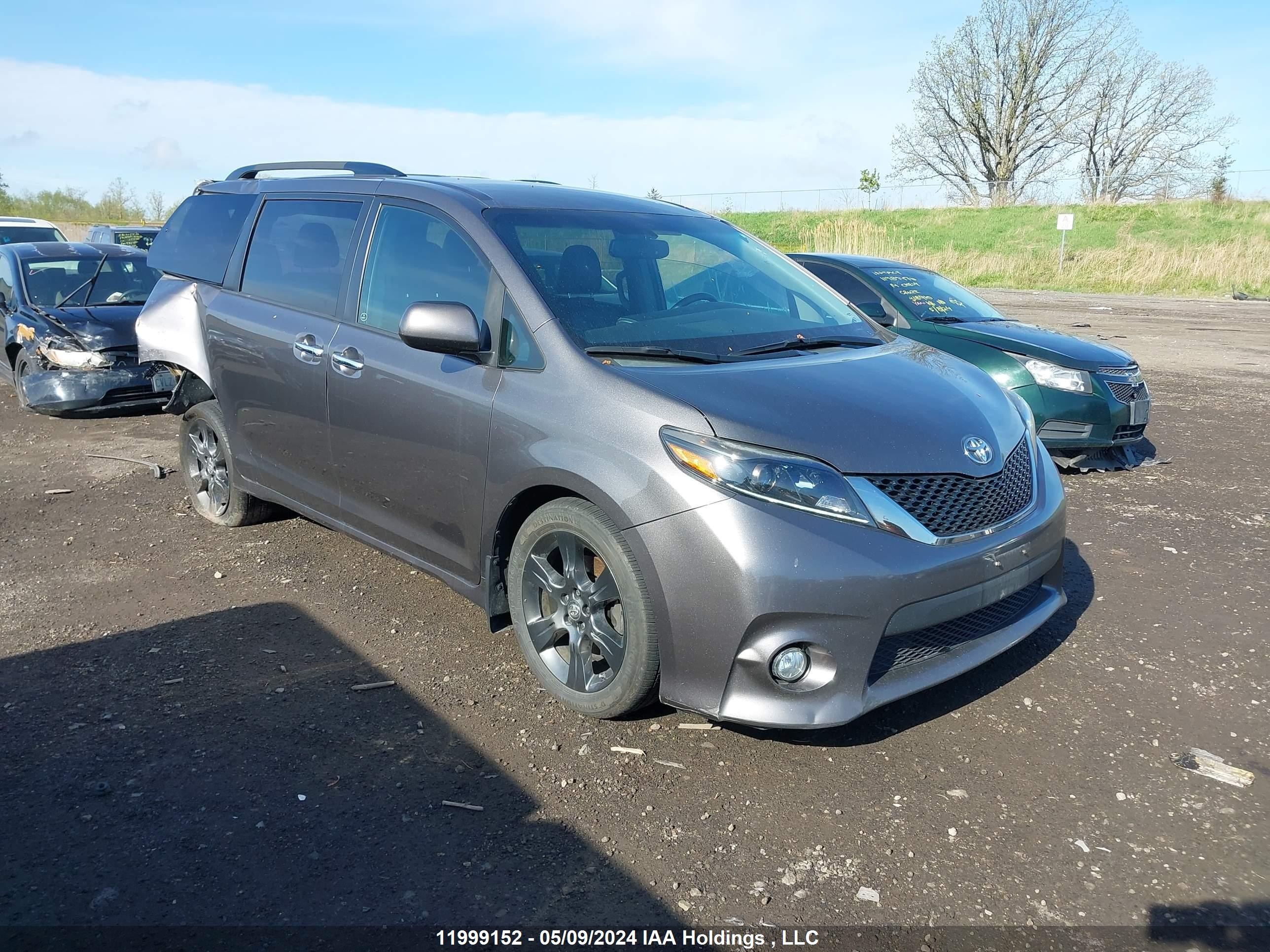 TOYOTA SIENNA 2015 5tdxk3dc9fs622293