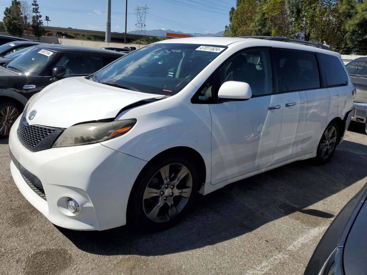 TOYOTA SIENNA 2015 5tdxk3dc9fs629454