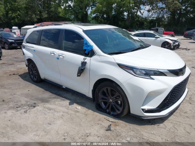 TOYOTA SIENNA 2023 5tdxrkec5ps149014