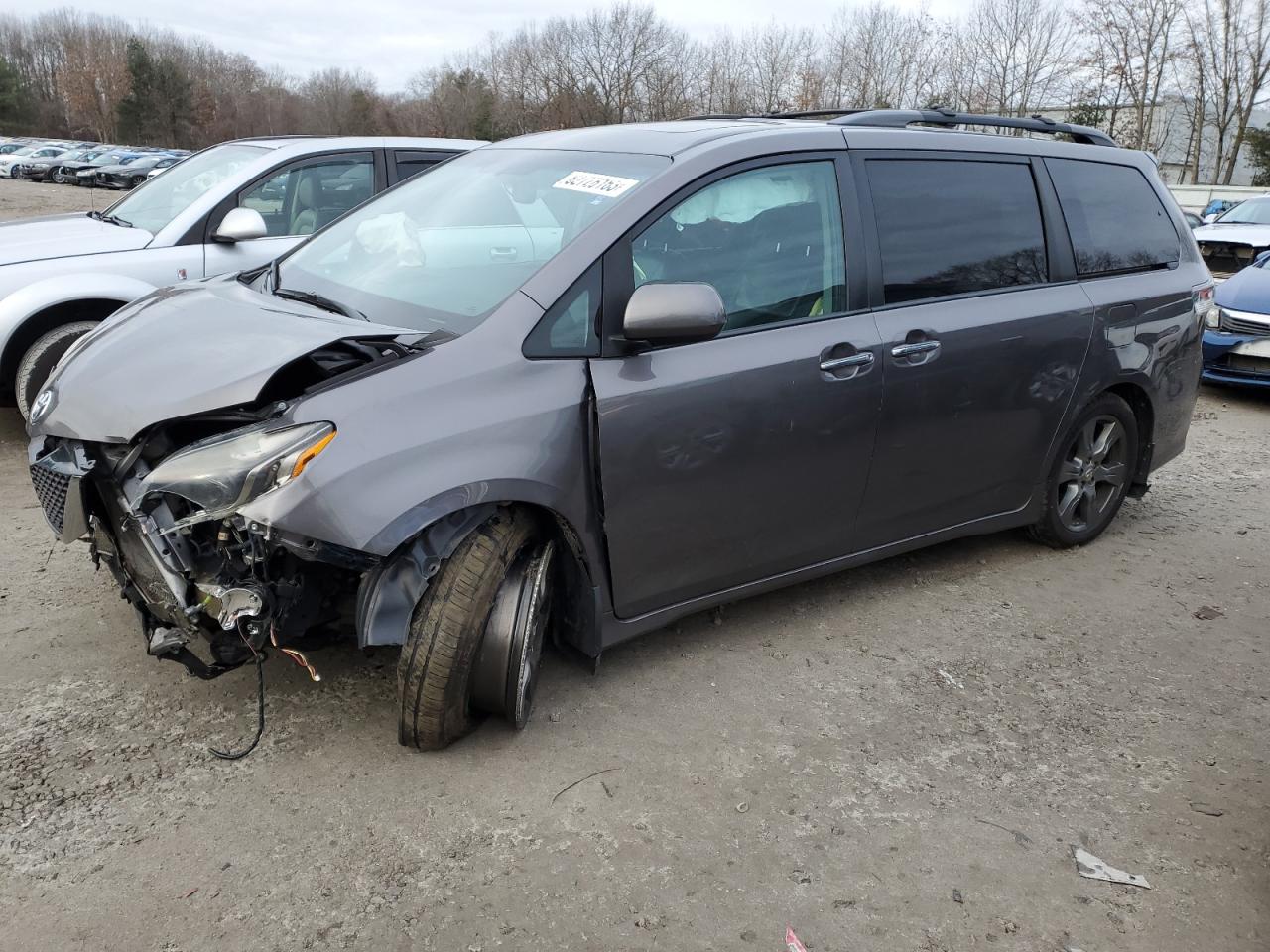 TOYOTA SIENNA 2017 5tdxz3dc2hs813665