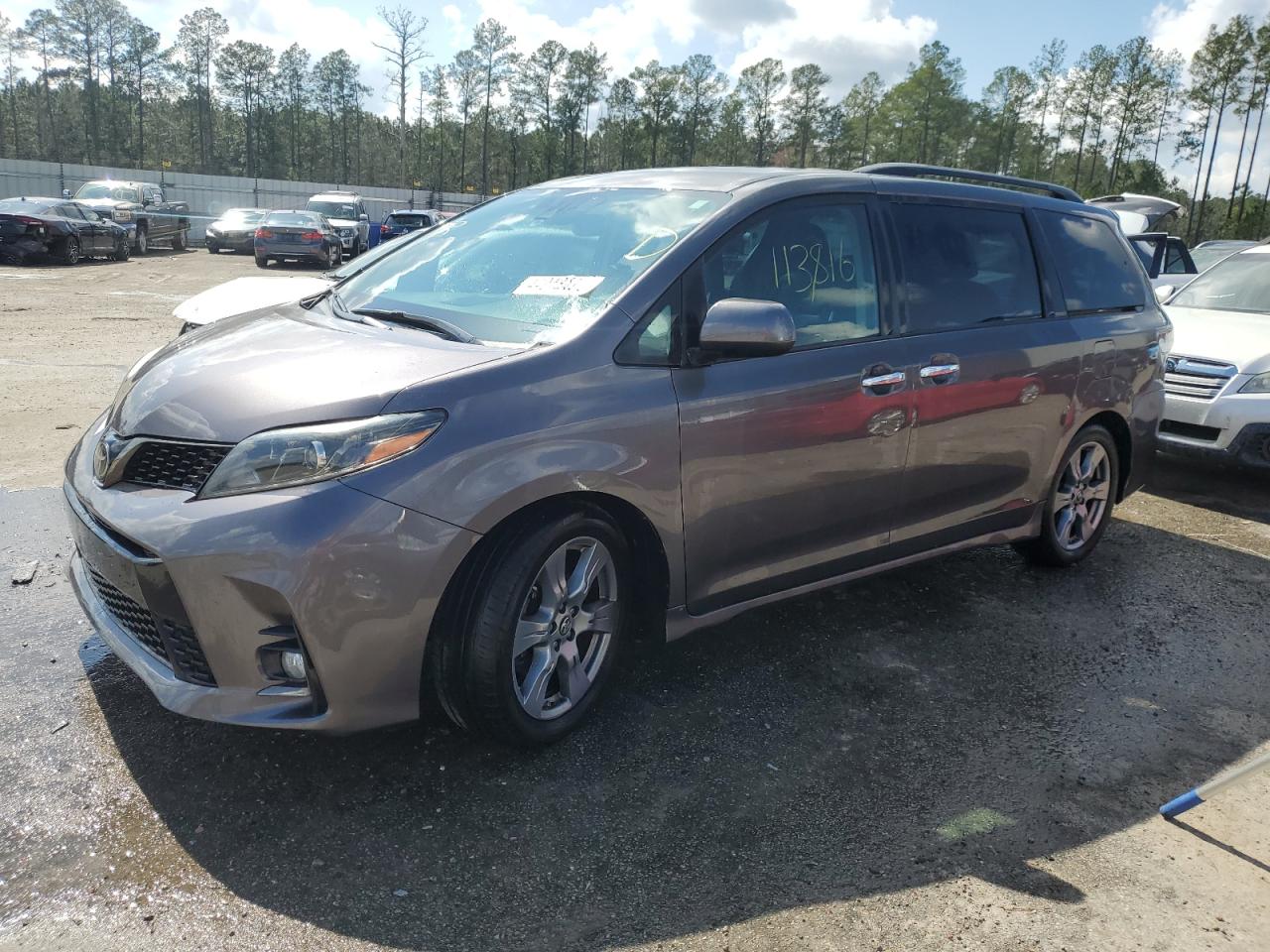 TOYOTA SIENNA 2018 5tdxz3dc2js923976