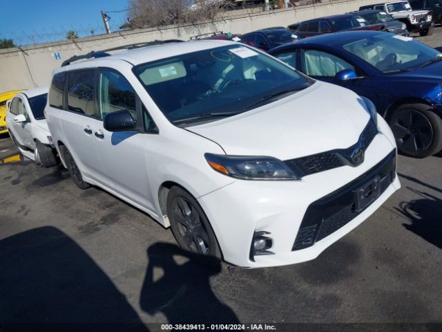 TOYOTA SIENNA 2020 5tdxz3dc3ls032095