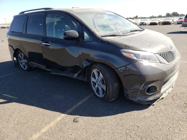 TOYOTA SIENNA SE 2017 5tdxz3dc4hs869025